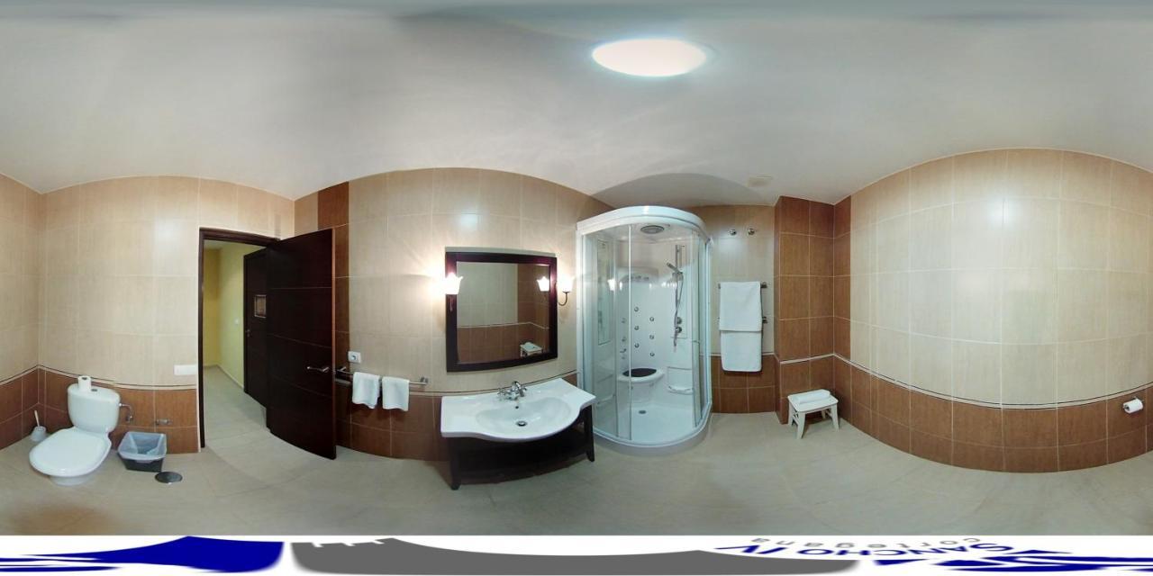 Apartamentos Sancho IV كورتيغانا المظهر الخارجي الصورة