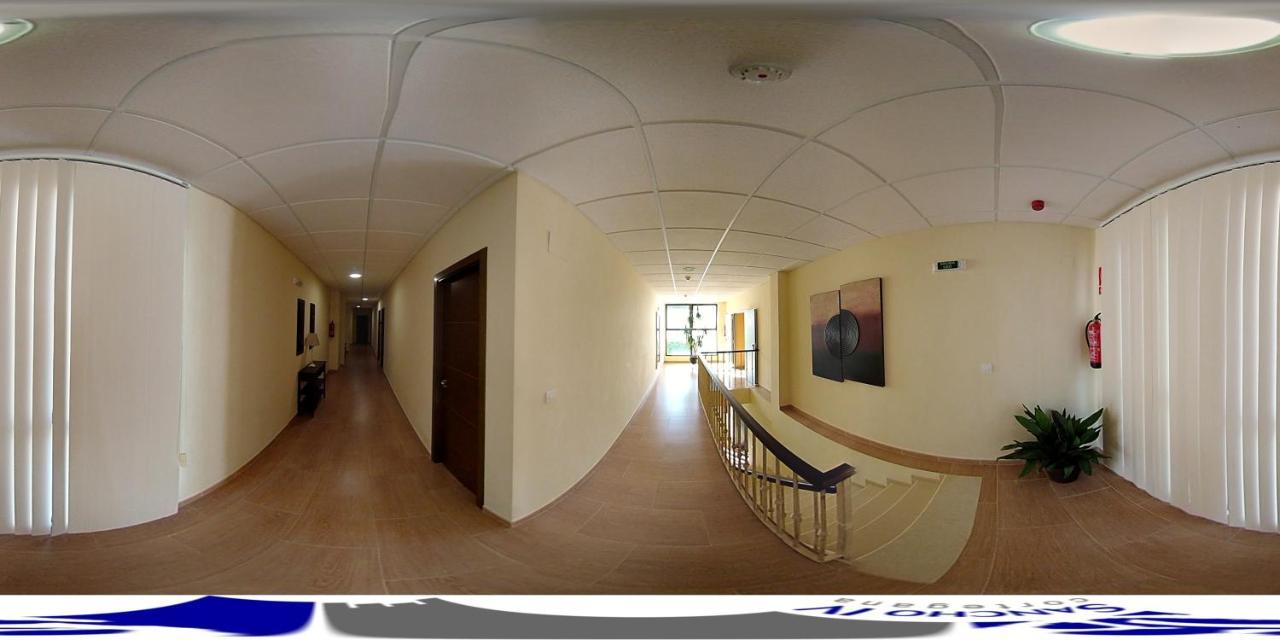 Apartamentos Sancho IV كورتيغانا المظهر الخارجي الصورة