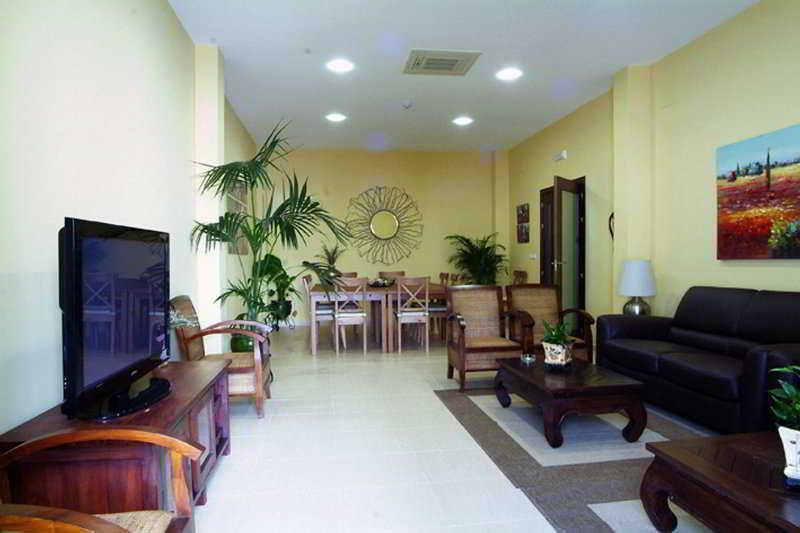 Apartamentos Sancho IV كورتيغانا المظهر الخارجي الصورة