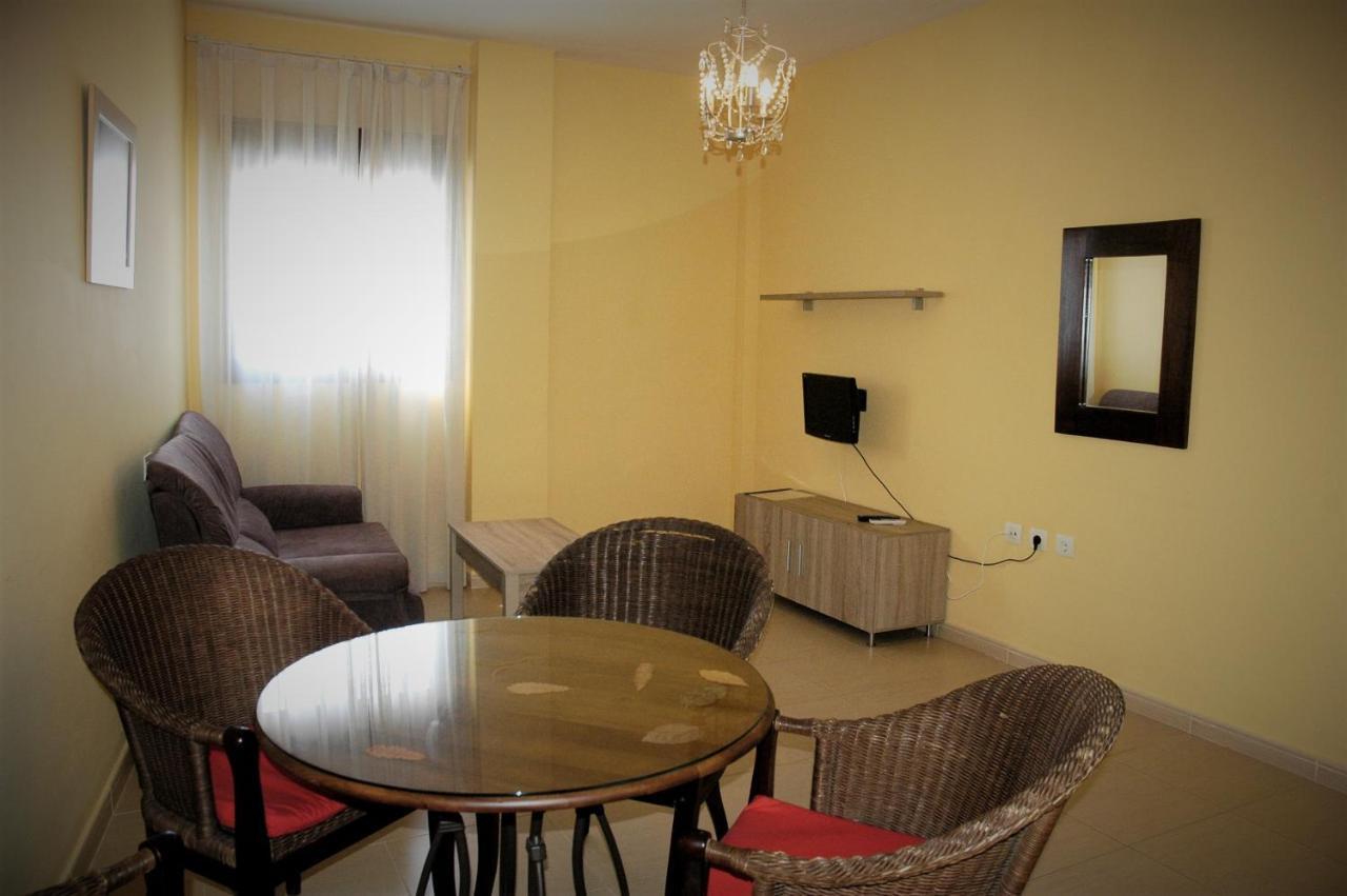 Apartamentos Sancho IV كورتيغانا المظهر الخارجي الصورة