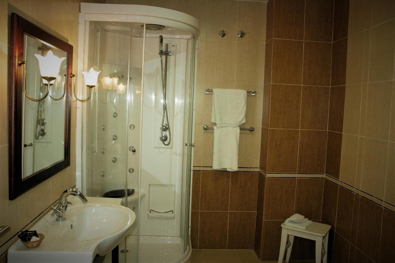 Apartamentos Sancho IV كورتيغانا المظهر الخارجي الصورة