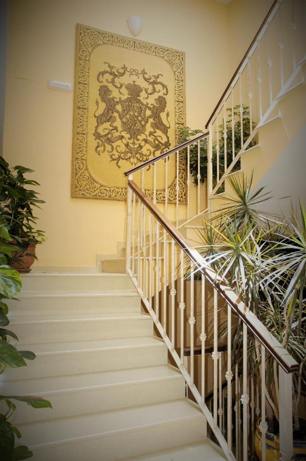 Apartamentos Sancho IV كورتيغانا المظهر الخارجي الصورة