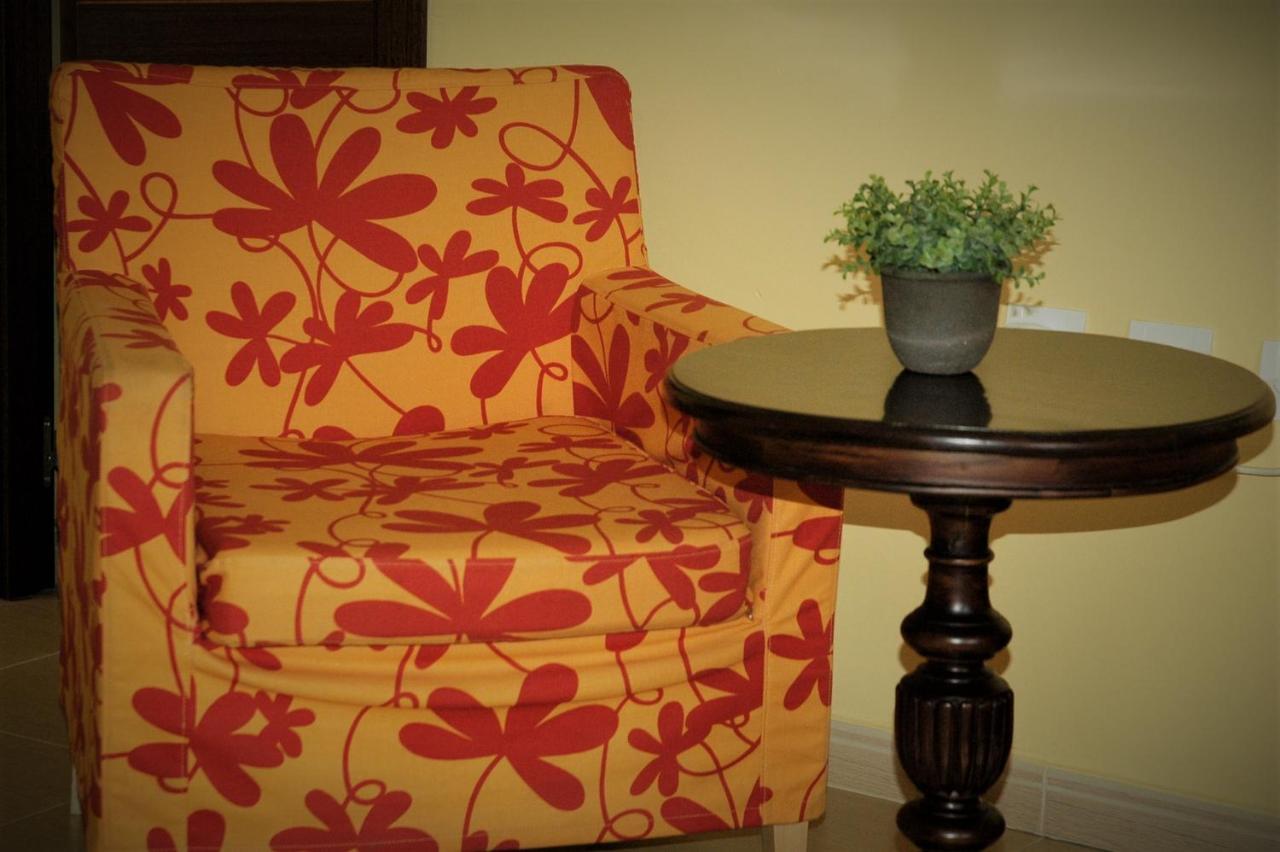 Apartamentos Sancho IV كورتيغانا المظهر الخارجي الصورة
